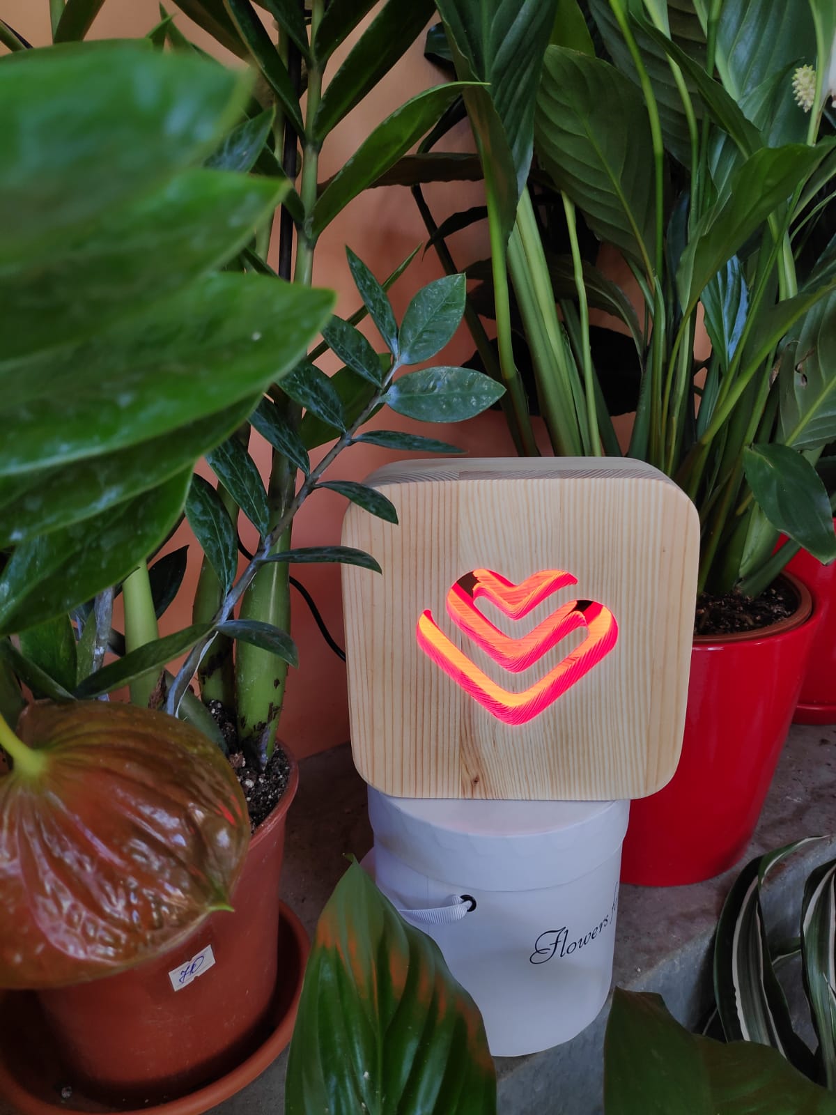 מנורת לד לב מעוצב♥